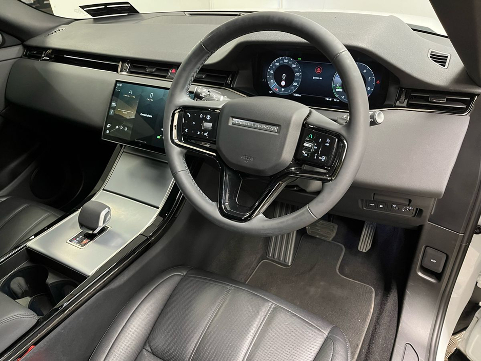 2024 Land Rover Range Rover Evoque - image 9