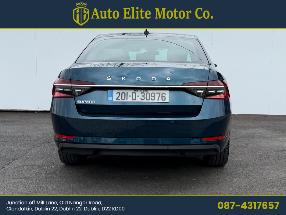 2020 Skoda Superb - image 5