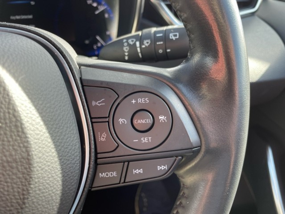 2022 Toyota Corolla - image 11