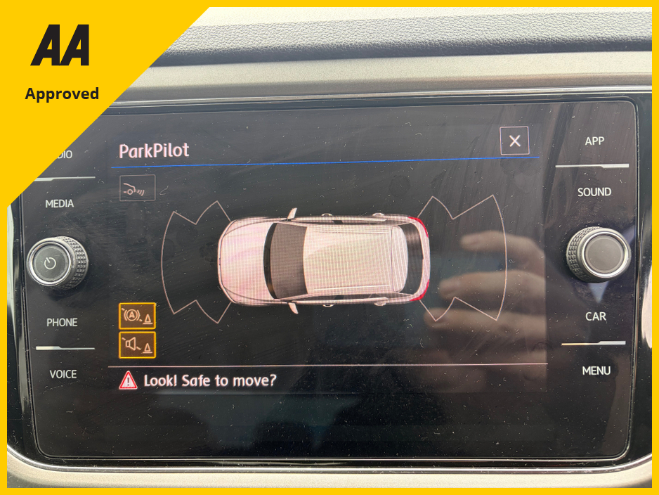 2020 Volkswagen T-Roc - image 22