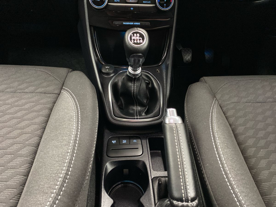 2023 Ford Puma - image 13