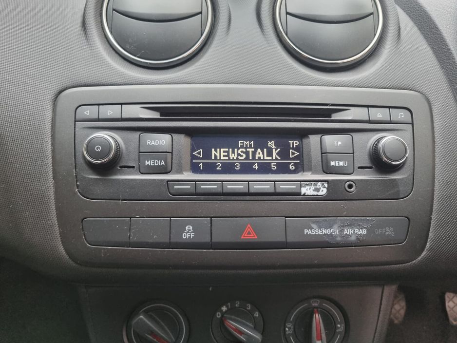 2014 SEAT Ibiza SC 1.4 TSI 184hp Cupra DSG €4,500