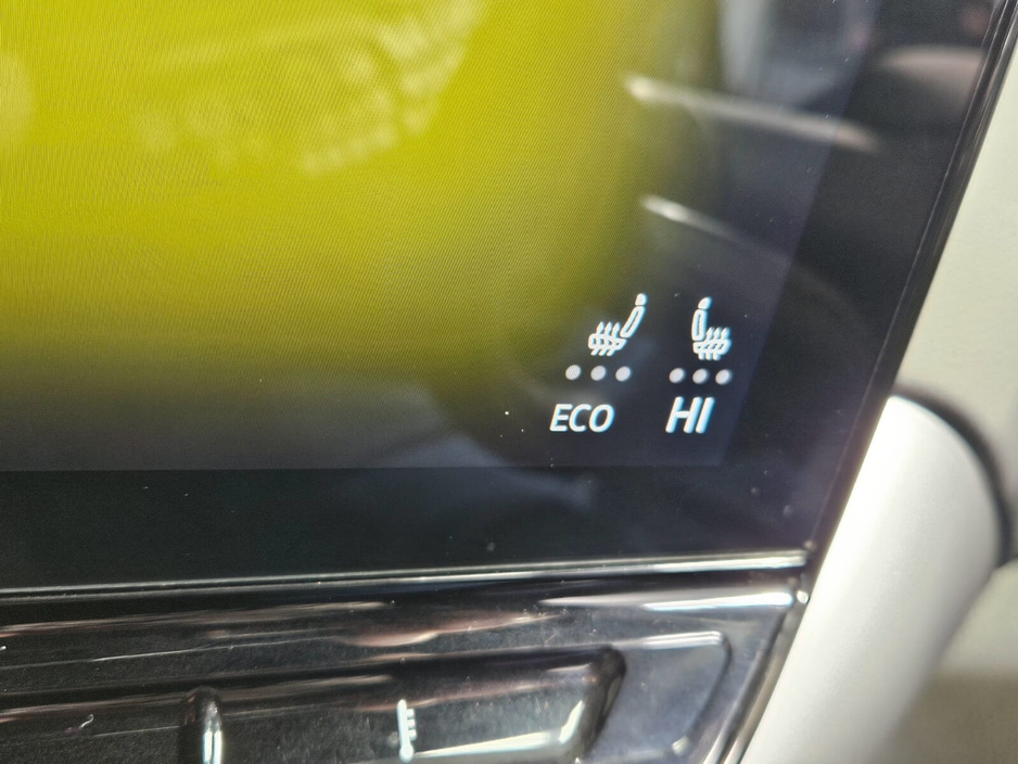 2022 Volkswagen ID.4 - image 11