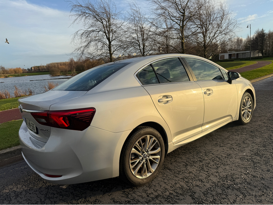 2015 Toyota Avensis 1.6 D LUNA 4DR €117,800