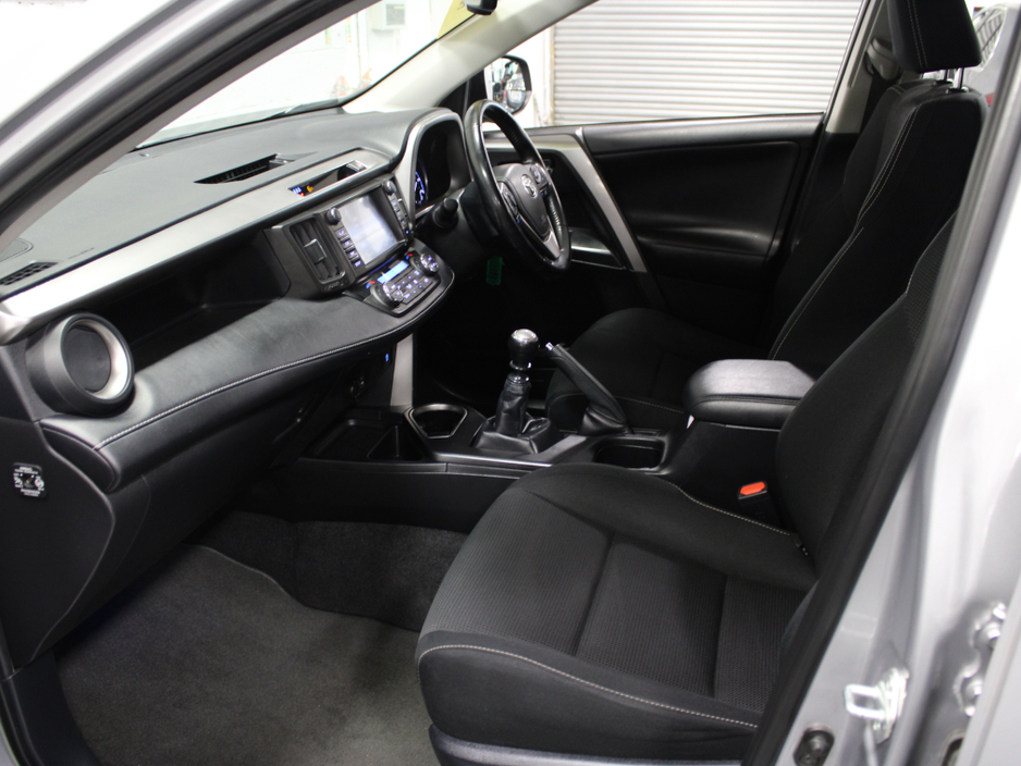 2017 Toyota Rav4 2.0 D-4D BUSINESS EDITION TSS 5DR