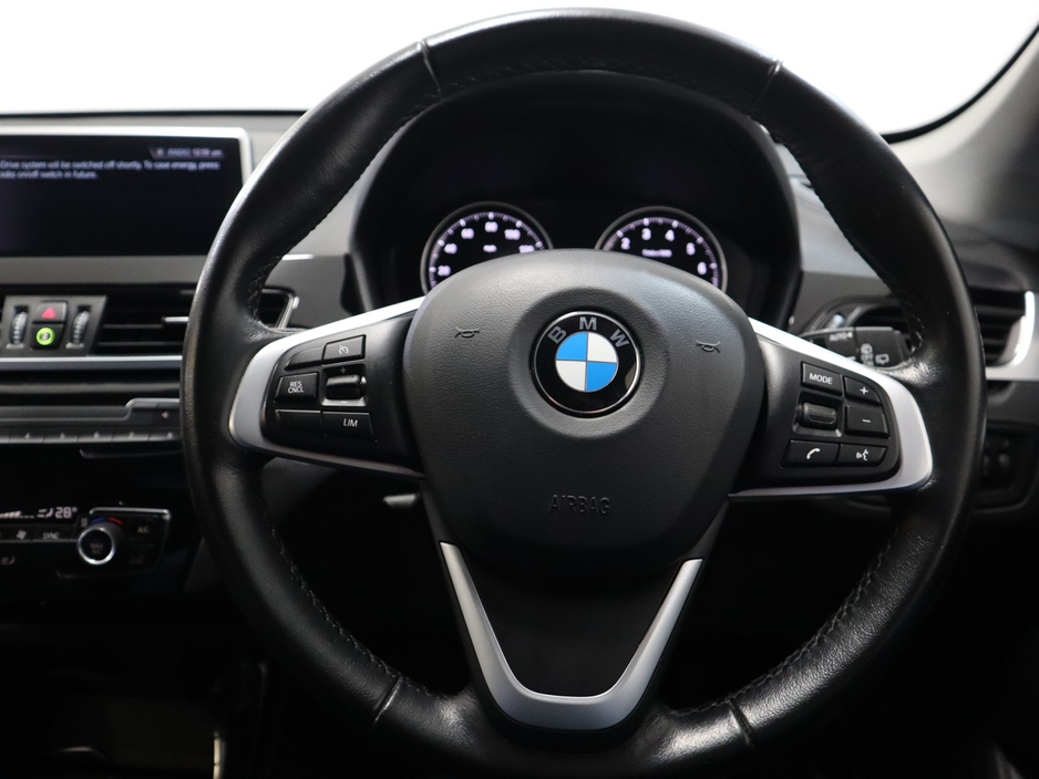2021 BMW X1 - image 10