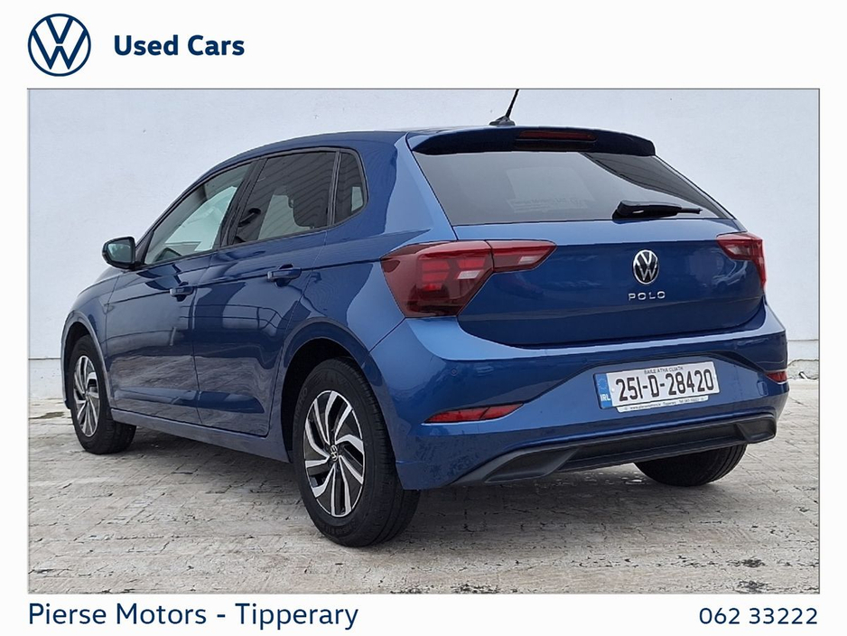 2025 Volkswagen Polo - image 3