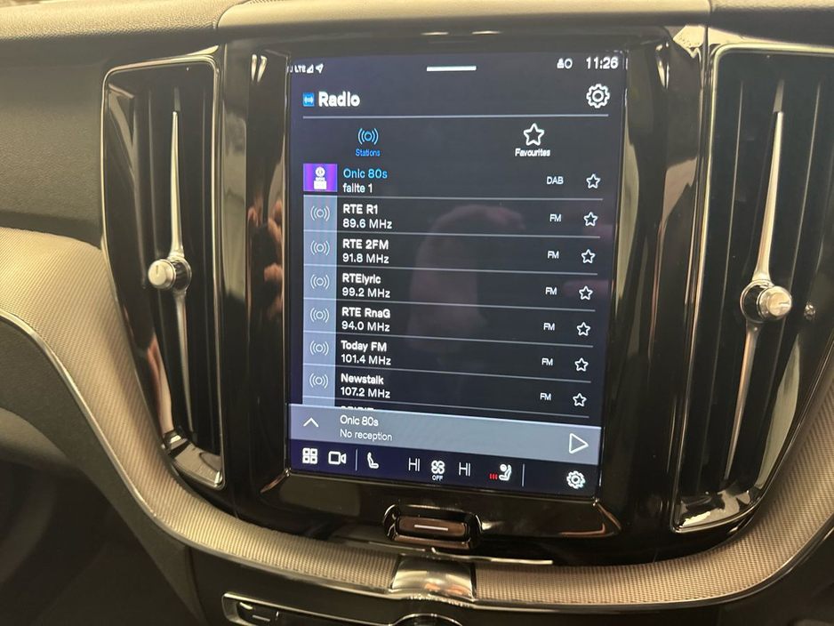 2022 Volvo XC60 - image 15