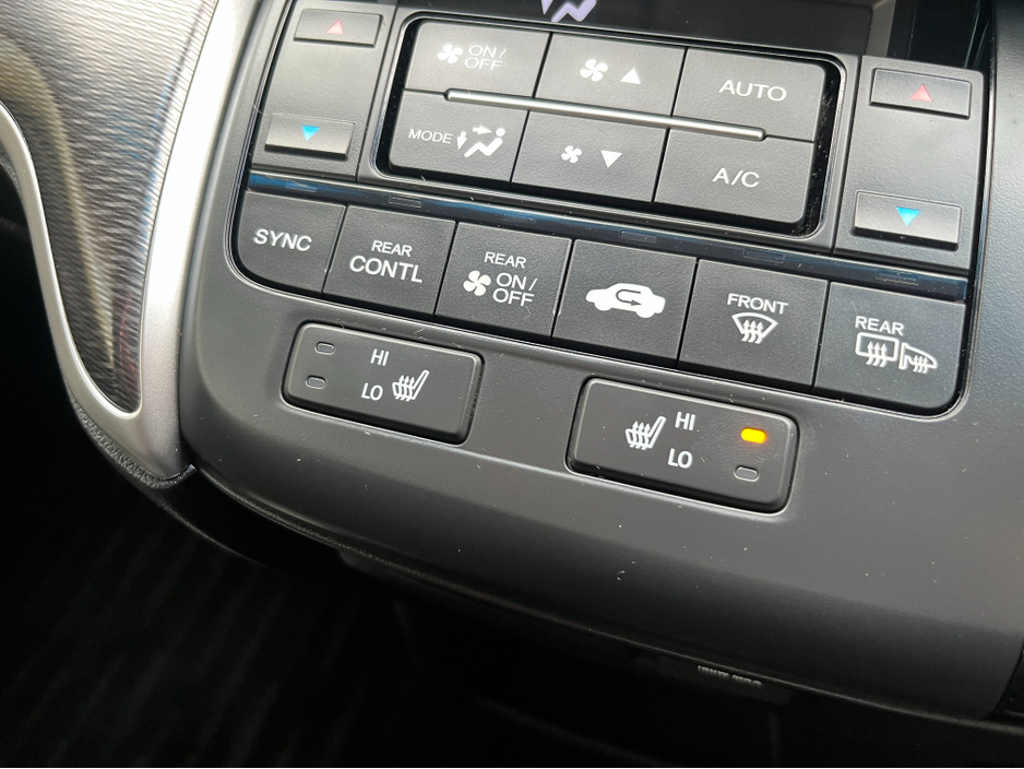 2019 Honda Stepwagon - image 20