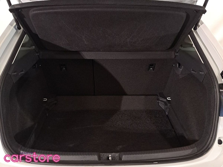 2023 Volkswagen Taigo - image 19