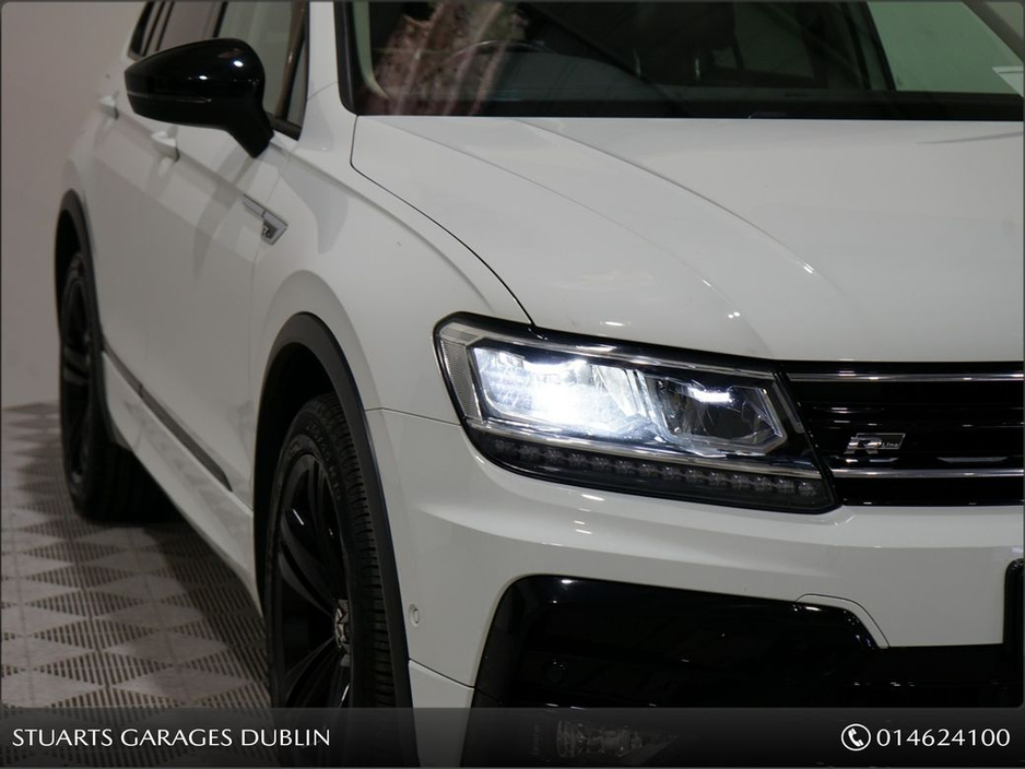 2020 Volkswagen Tiguan - image 10