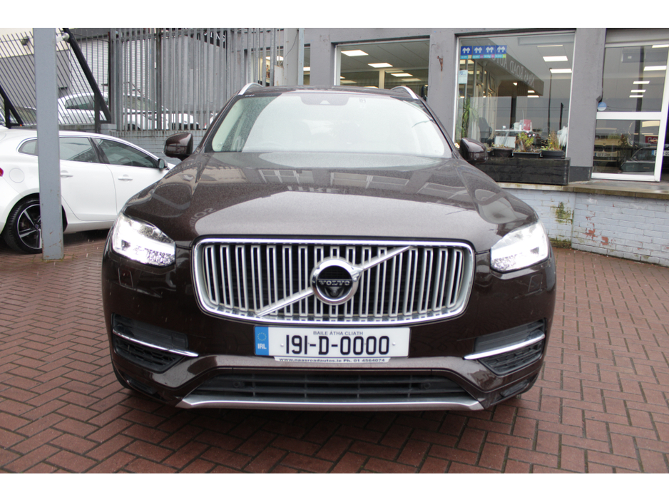 2019 Volvo XC90 - image 9
