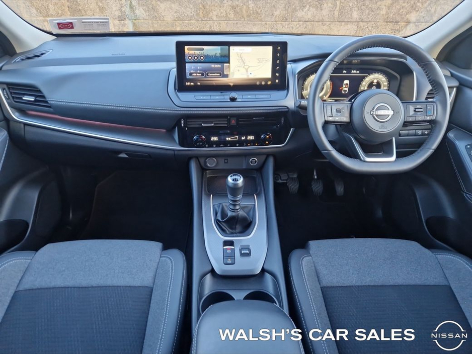2025 Nissan Qashqai 1.3 Mhev SV Premium MY24 04DR €37,950