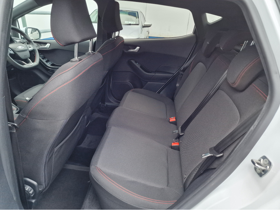 2023 Ford Fiesta ST-LINE  LOW MILEAGE GOOD AS NEW €18,950