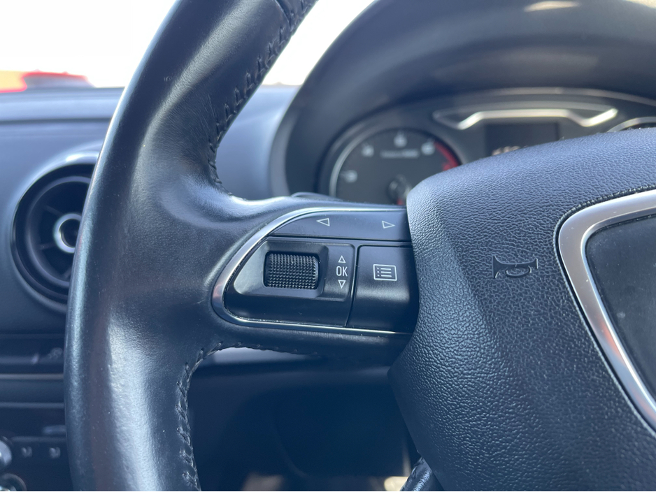 2015 Audi A3 - image 17