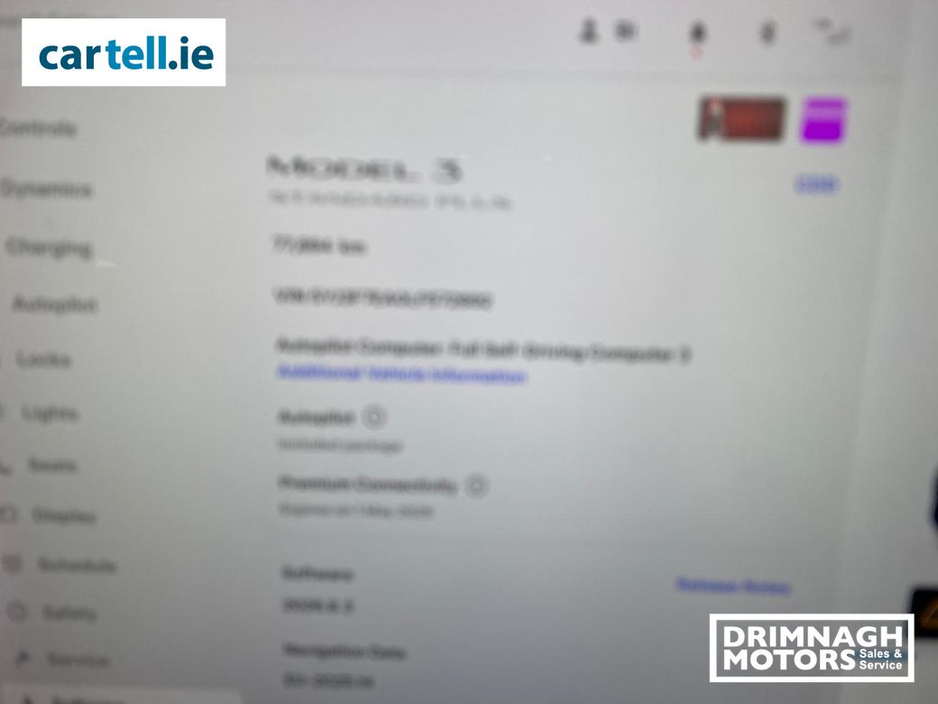 2020 Tesla Model 3 - image 13