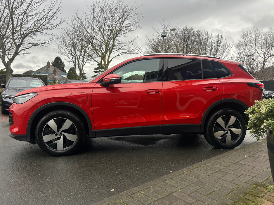 2025 Volkswagen Tiguan Match Edition + Low Mileage Tsi -PHEV S-Automatic / DSG - Beautiful SUV - Top Trade-ins & Great Finance €42,950