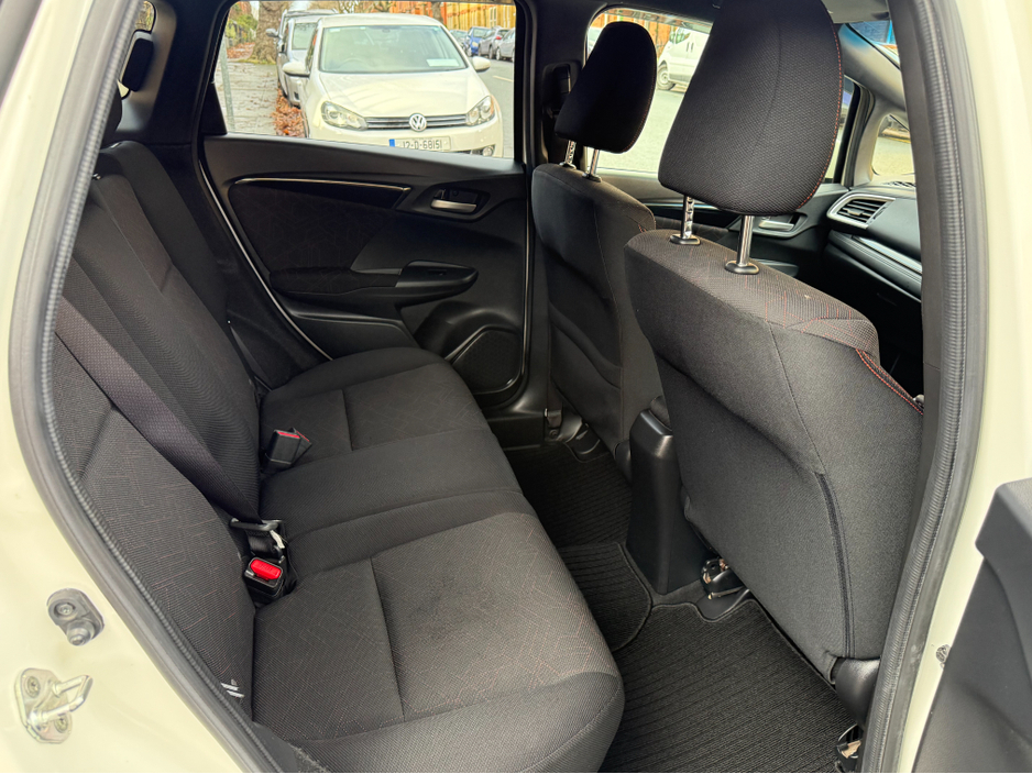 2014 Honda Fit 1.5 Hybrid Automatic, Only 133kms! New Nct 02/2027, Reversing Camera, Bluetooth, Sat Nav, Immaculate Condition, Cheap Tax @ €170, A/C, Alloys, Service & Warranty Included, SIMI Dealer, €8,950