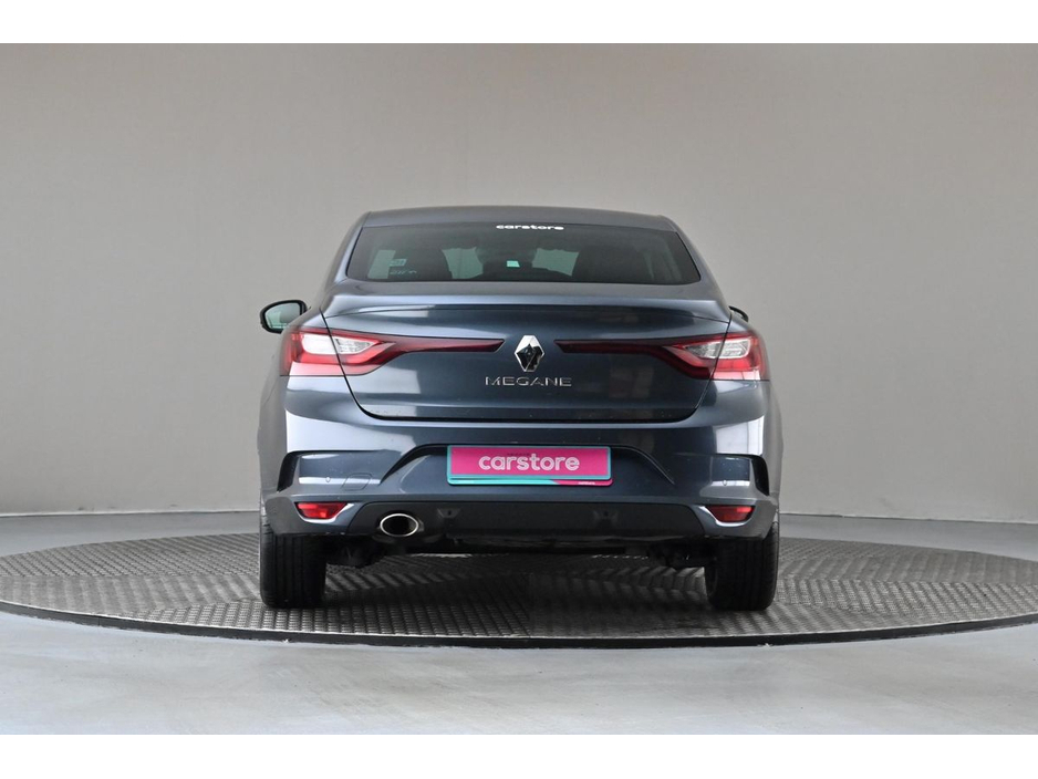 2017 Renault Megane - image 8