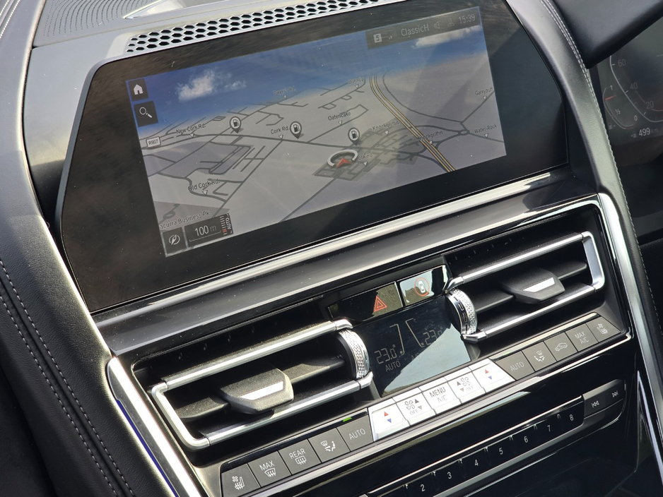 2021 BMW 8 Series - image 21