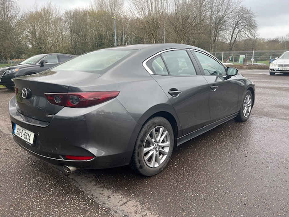 2021 Mazda Mazda3 - image 7