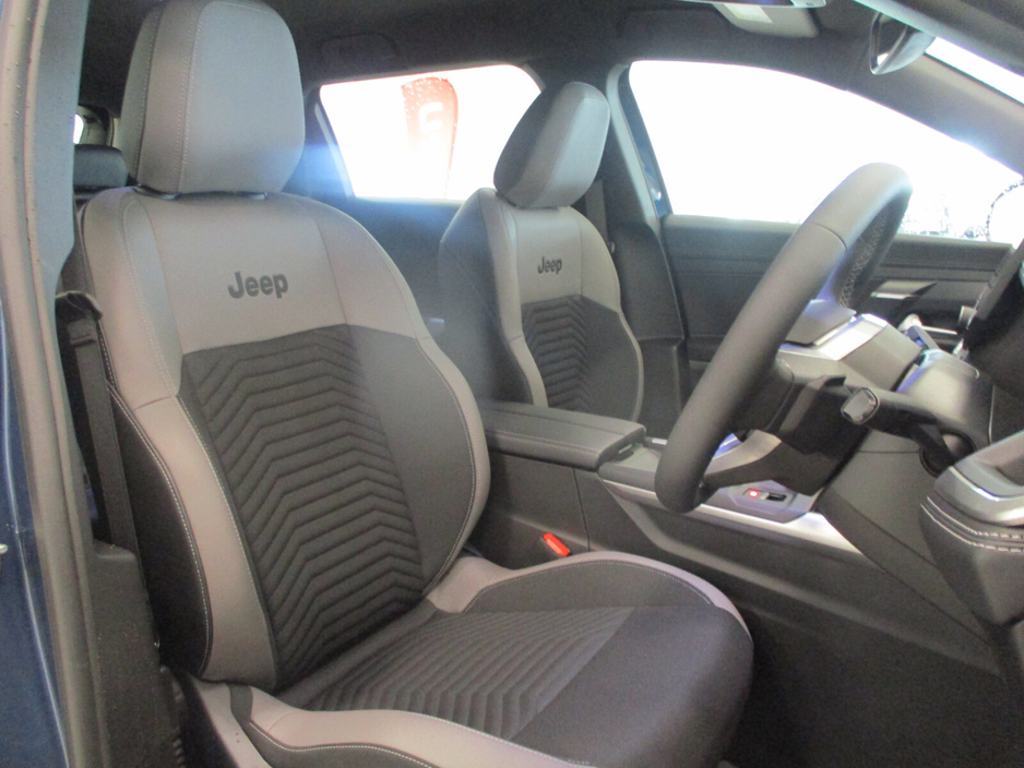 2026 Jeep Compass - image 12