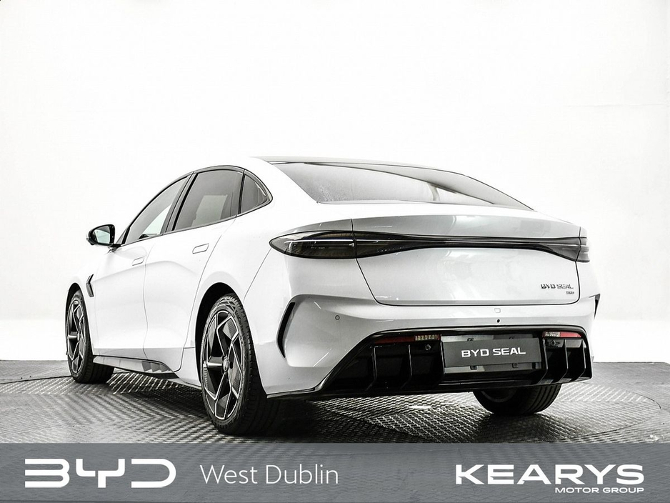 2026 BYD Seal - image 5