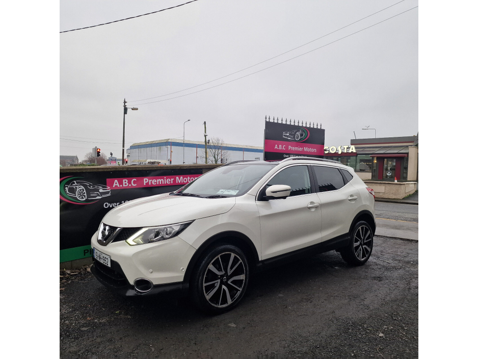 2015 Nissan Qashqai 1.5 DSL XE €10,950