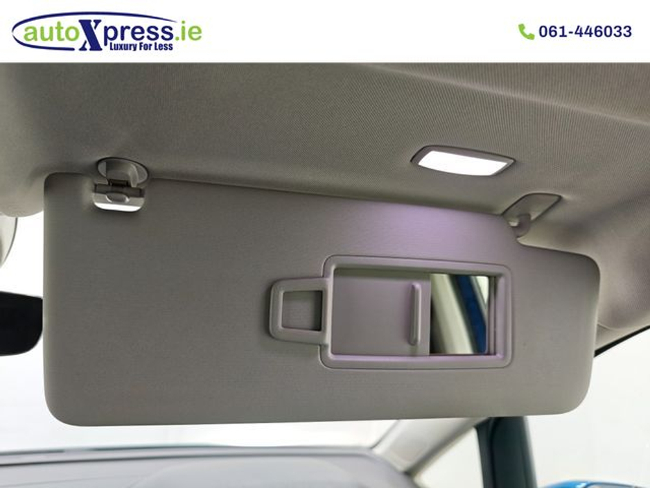 2019 Volkswagen Touran - image 33