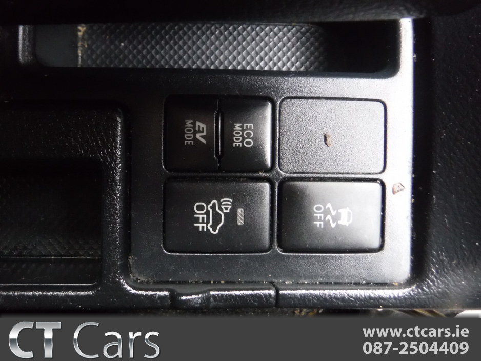 2018 Toyota Yaris VITZ 1.5 AUTO HYBRID LOW MILEAGE €11,950