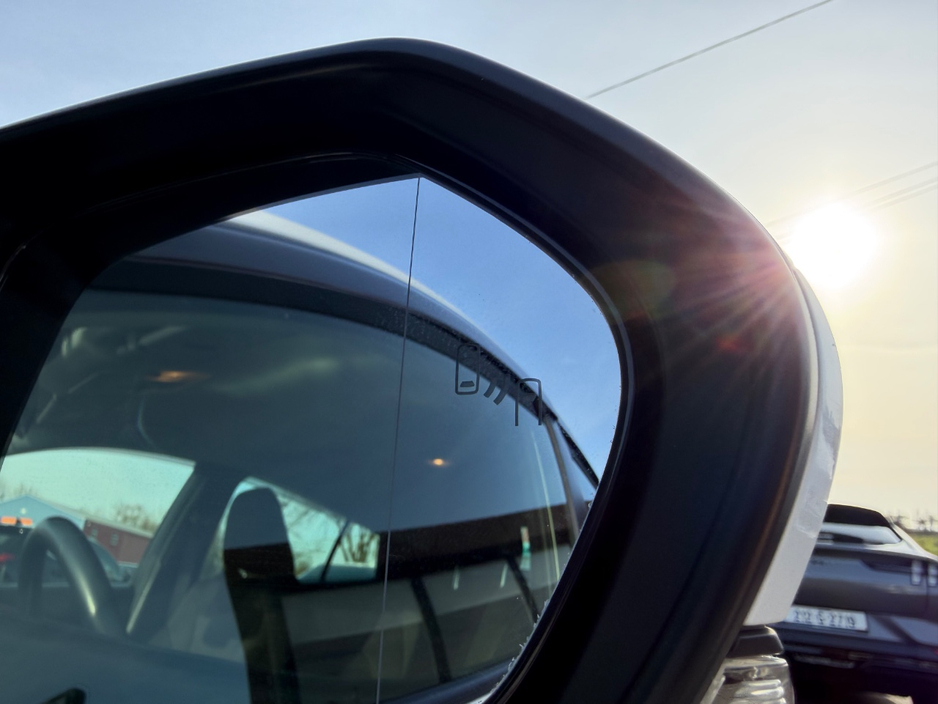 2021 Toyota Prius - image 13