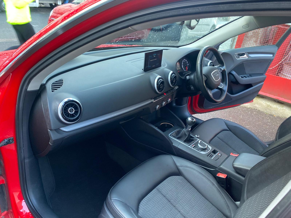 2015 Audi A3 - image 13