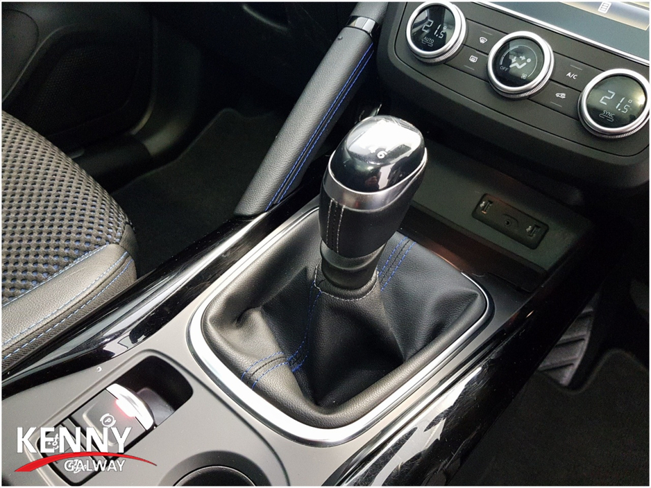 2020 Renault Kadjar - image 37