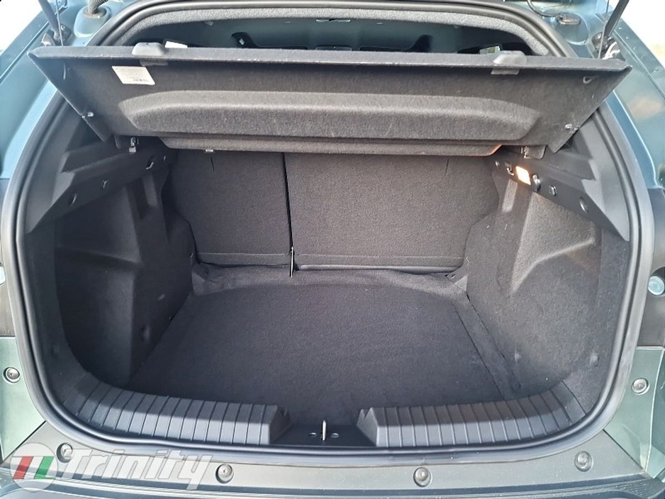 2025 Dacia Duster * 4X4 EXTREME MHEV 140BHP * TRINITY MOTORS * €30,945