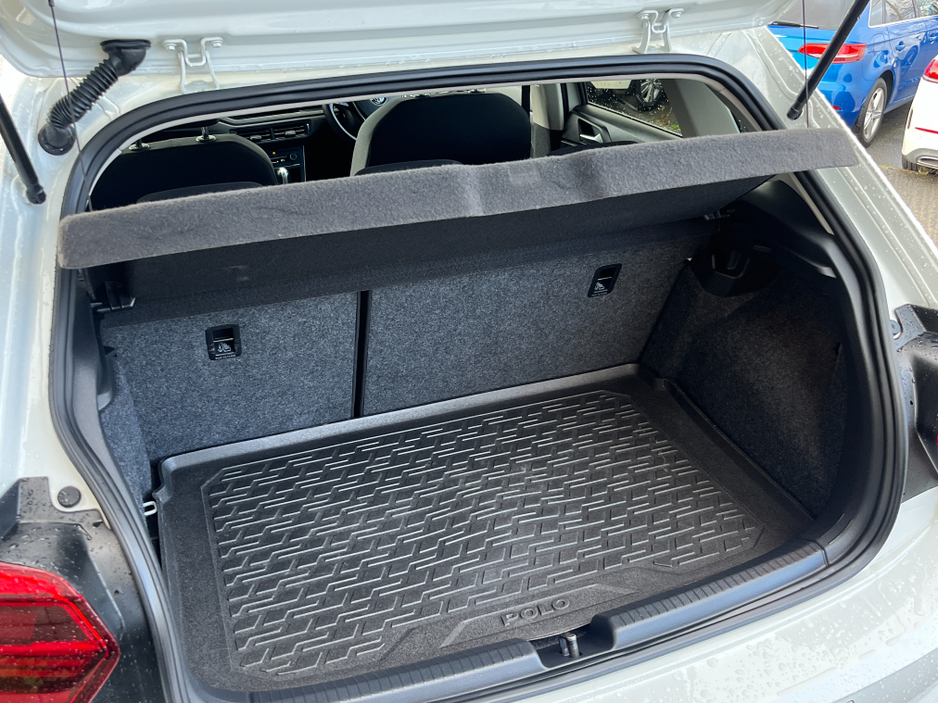 2020 Volkswagen Polo COMFORTLINE AUTOMATIC 1.0 PETROL //ADAPTIVE CRUISE CONTROL//KEYLESS ENTRY//WIRELESS PHONE CHARGING//REVERSE CAMERA// €17,950