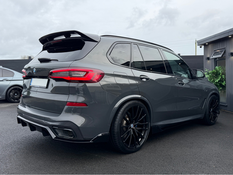 2021 BMW X5 XDRIVE45E M SPORT AUTO €59,950