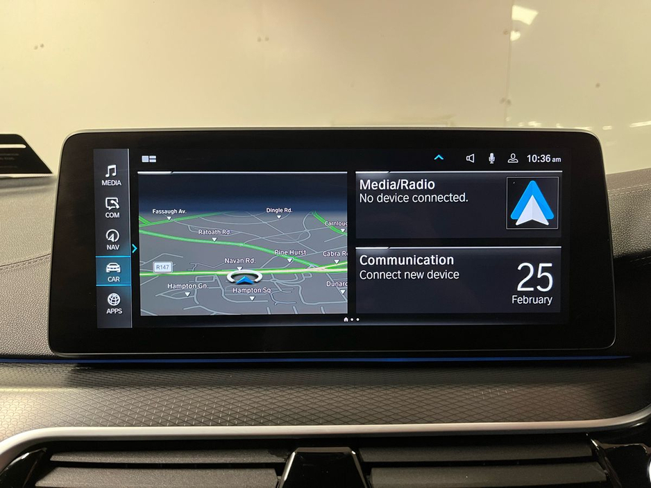 2023 BMW 5 Series - image 18