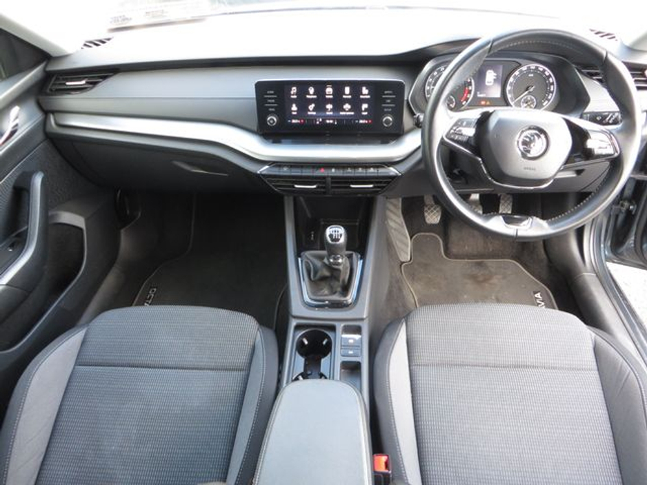 2021 Skoda Octavia AMB 2.0tdi 115HP 4DR €22,950