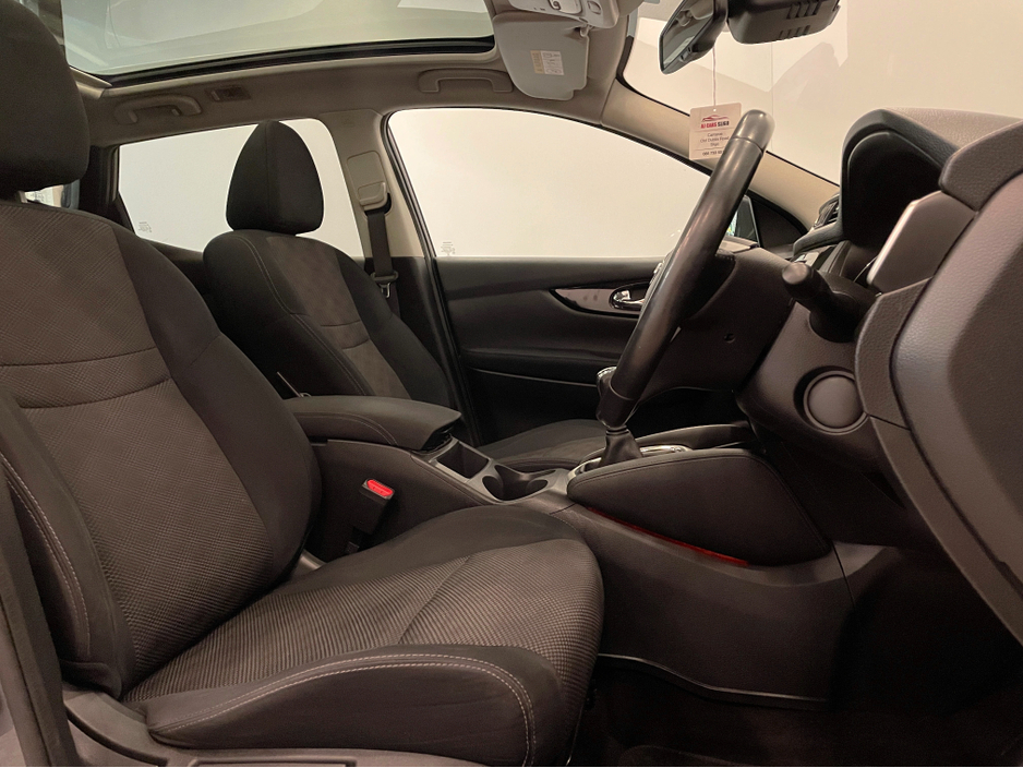 2017 Nissan Qashqai - image 17