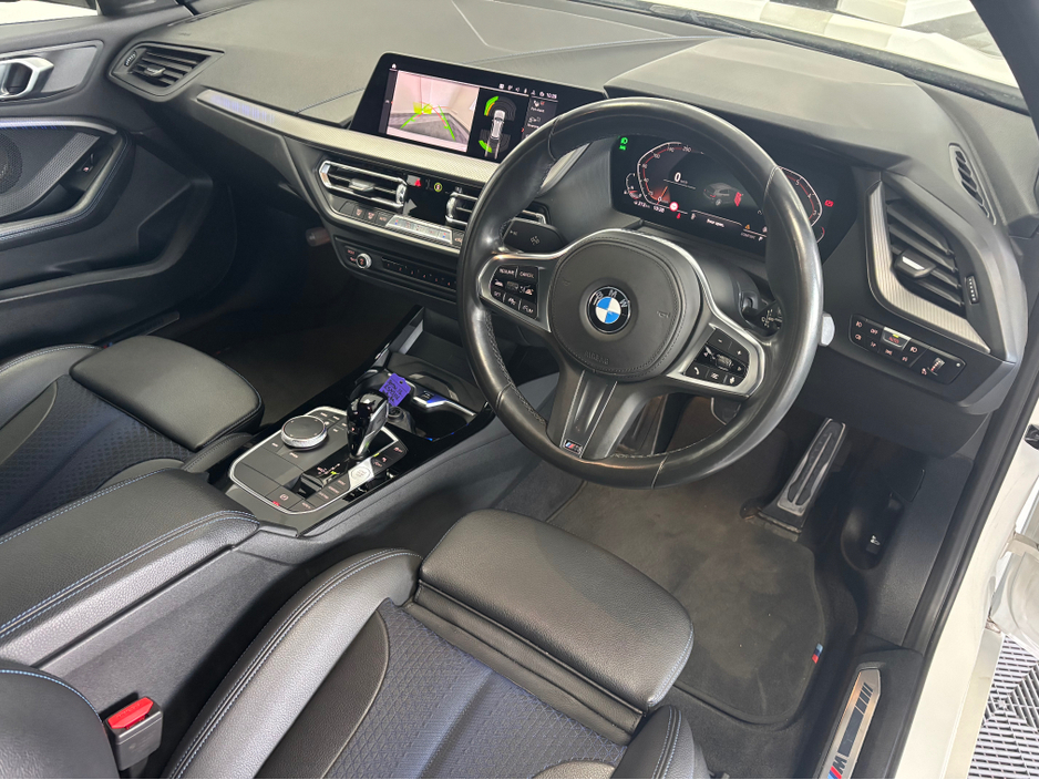 2019 BMW 1 Series - image 12