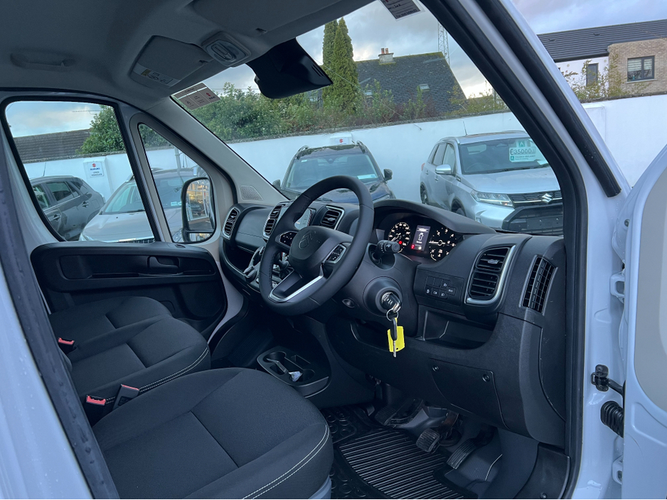 2026 Citroen Relay 35 L3 H2 BlueHDi 140  6MT ( Price Ex vat) €33,285