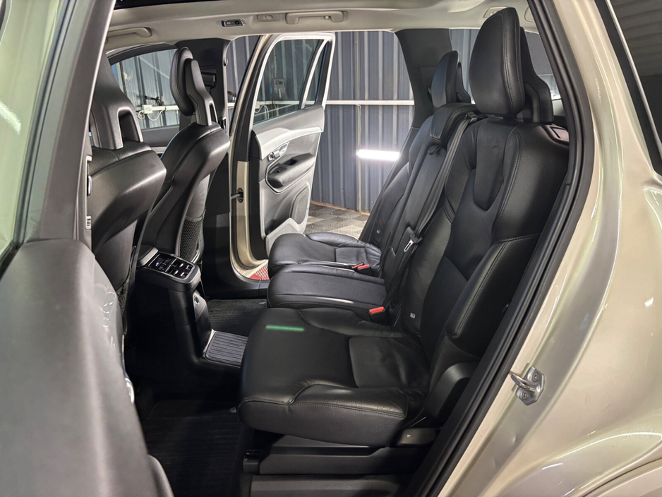 2016 Volvo XC90 2.0 T8 400PS HYBRID MOMENTUM GEARTRONIC €24,950