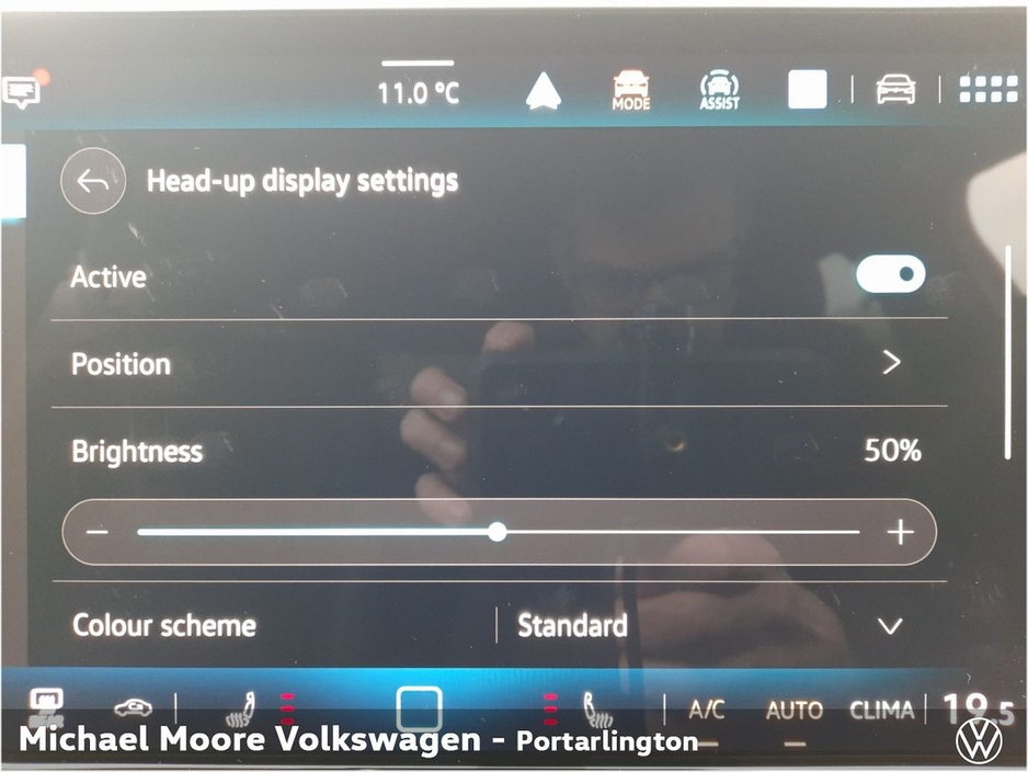 2026 Volkswagen T-Roc - image 21