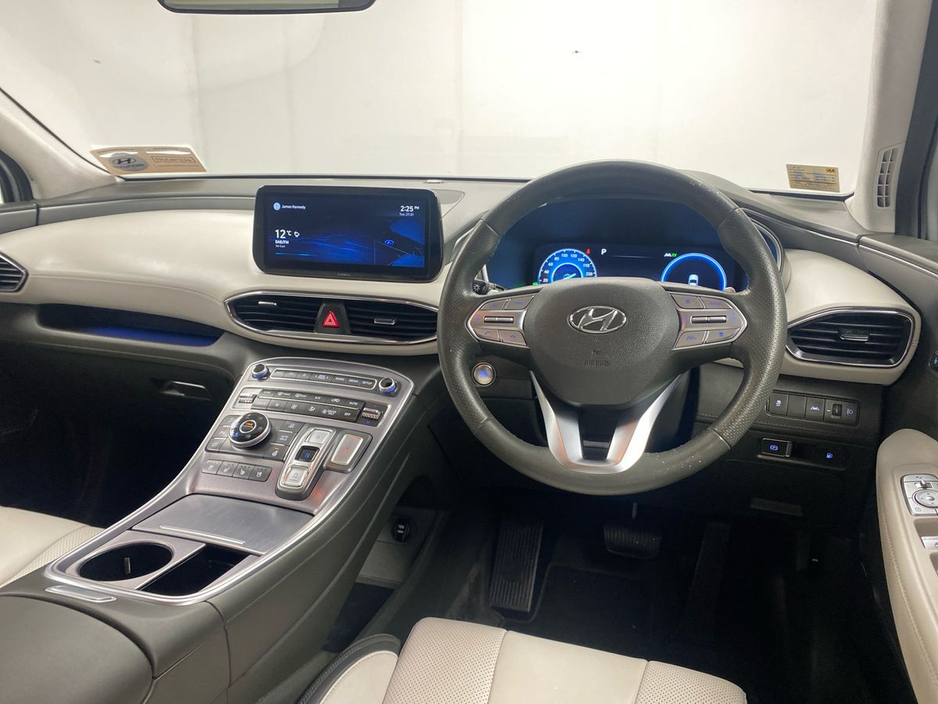 2023 Hyundai Santa Fe 1.6 PHEV 4WD Executive Plus Auto €43,995