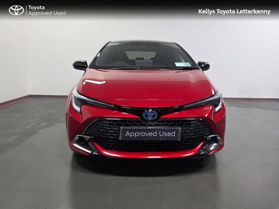 2025 Toyota Corolla - image 4