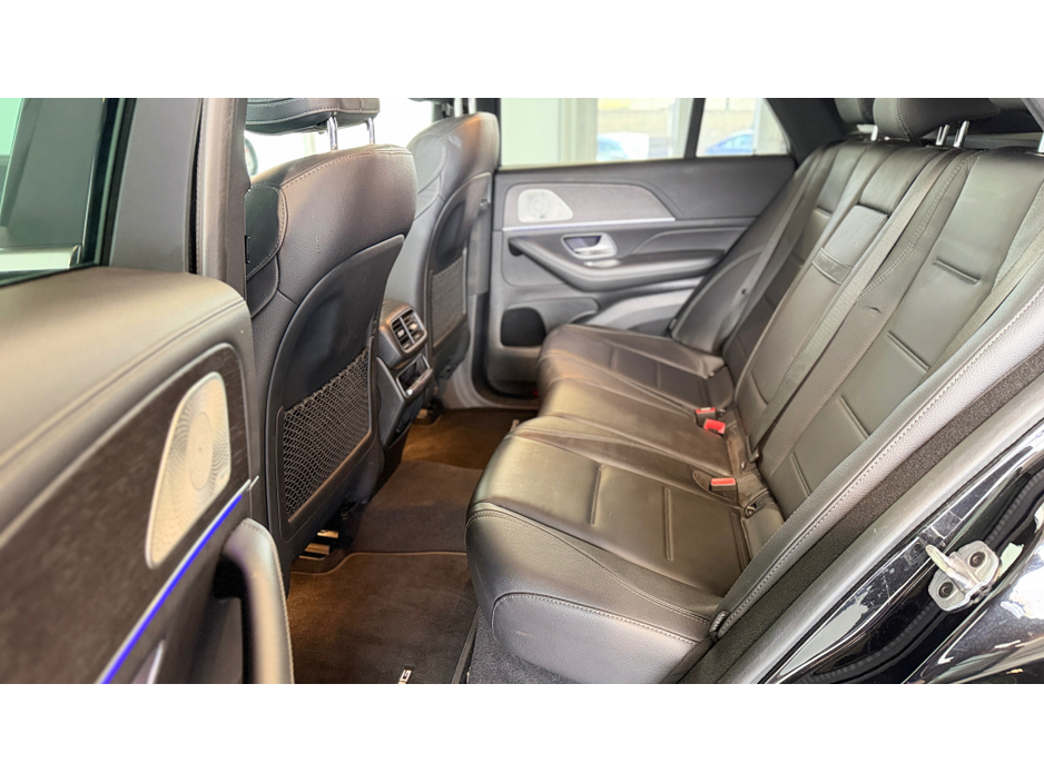 2022 Mercedes-Benz GLE Class - image 11