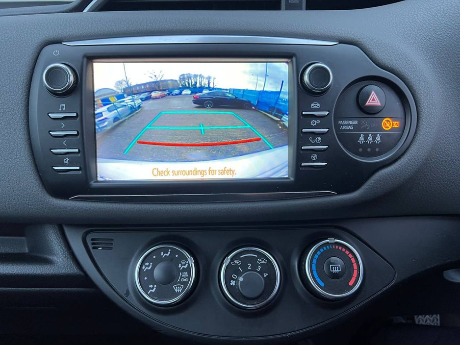 2020 Toyota Yaris 1.0 LUNA // REVERSE CAMERA // BRAND NEW NCT 03/28 // LANE ASSIST €12,950