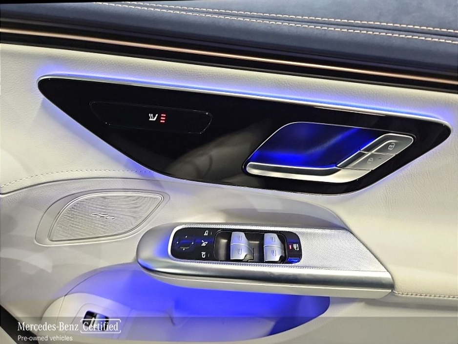 2024 Mercedes-Benz EQE 300 Electric Art with Diamond Grill €53,895