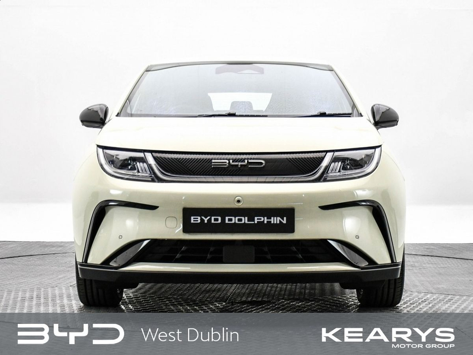 2026 BYD Dolphin - image 4