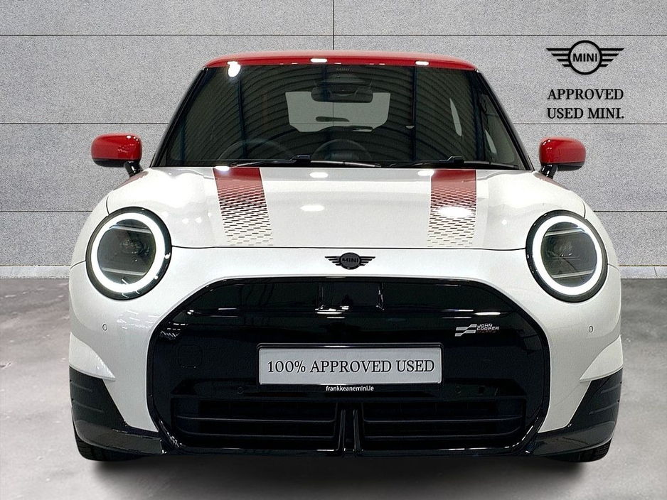 2025 MINI Hatch Cooper E €31,950